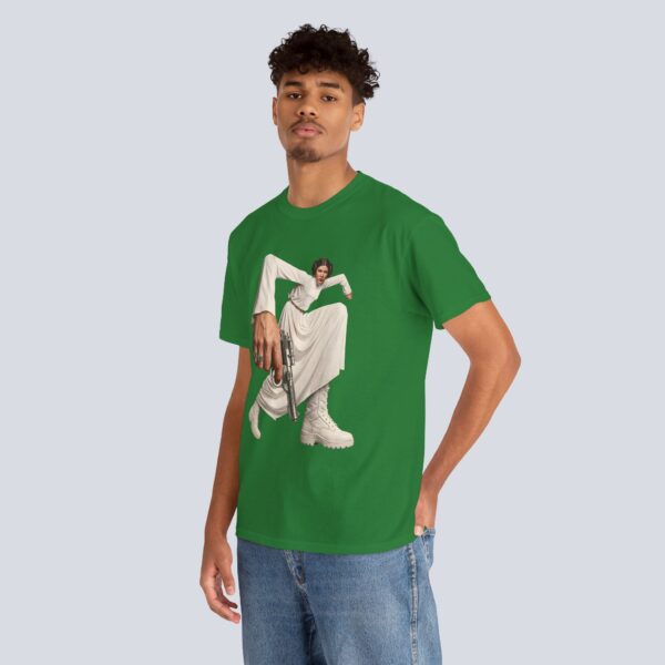 4866122503645907986_v2_2048_custom.jpeg Leia Graphic Tee